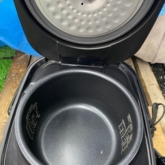 21年製　アイリスオーヤマ　マイコンジャー炊飯器　RC-ME50-Bの画像