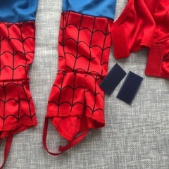 ハロウィンコスプレ　スパイダーマン衣装　サイズ100くらいの画像