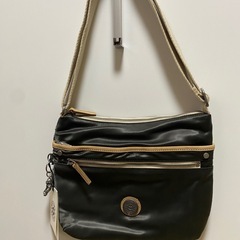 Kipling Arto バッグの画像