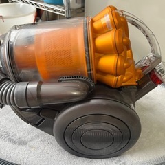 ダイソン　掃除機　Ｄｙｓｏｎ　キャニスター掃除機　コード式　ＤＣ２６　カーボンファイバーブラシの画像