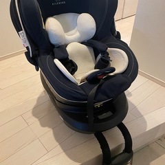 エールべべ　チャイルドシート新生児〜の画像