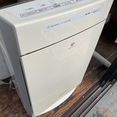 Panasonic 加湿空気清浄機 　F-VE40XJの画像