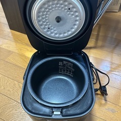 炊飯ジャーの画像