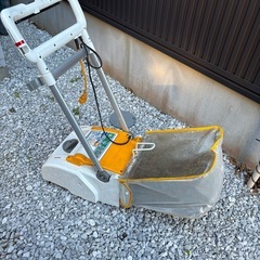 【RYOBI】電動芝刈り機の画像
