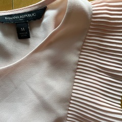 BANANA REPUBLIC フリルノースリーブ Mの画像