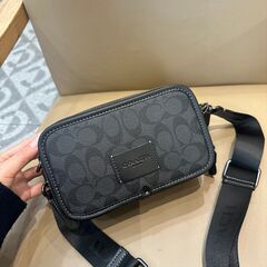 [コーチ] wyatt メンズ 斜め掛けショルダーバッグ logo ショルダーバッグの画像