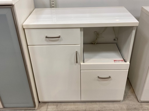 取りに来れる方限定！ニトリのレンジ台です！