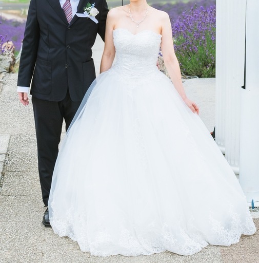 ウェディングドレス