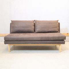 unico(ウニコ)のLOM(ロム)シリーズのベンチバックレストです。アッシュ材のナチュラルな質感を活かしたシンプルで飽きの来ないデザインの2人掛けソファ。カフェ風や北欧スタイルなど♪の画像