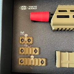 充電器 バッテリー付き スコーピオン mod.D コンパクトマシンガン 東京マルイ 電動ガン SCORPION 予備マガジン 充電器バッテリー付 の画像