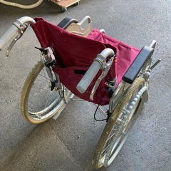 車椅子の画像