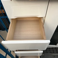 確定　収納キャビネットの画像