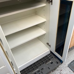 確定　収納キャビネットの画像
