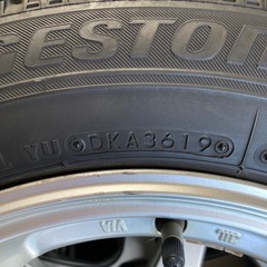 スタッドレスタイヤ
175/65R15の画像