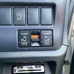 安心の１年保証付き 距離無制限！中古車販売 カーメル福島本店 　平成26年　 トヨタ　ヴォクシー 　119000㌔の画像