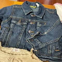 女児110 セット売りジージャンoshkosh
の画像