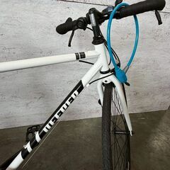 【DEEPER】 ロードバイク 自転車 動作確認済み ワイヤーロック付き クロスバイク ホワイト A0674の画像
