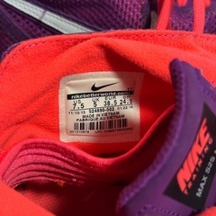 ナイキ トレーニングシューズ
の画像
