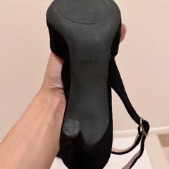 ヒール（黒）の画像