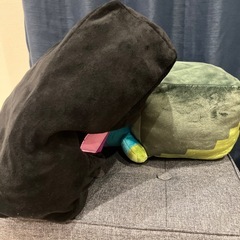 マイクラ　ぬいぐるみ（ゾンビ）&クッション（エンダーマン）の画像