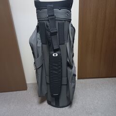 OGIO 14分割キャディーバッグの画像