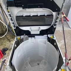 送料・設置込み可　洗濯機　6kg  Hisense 2025年【分解クリーニング済み】の画像