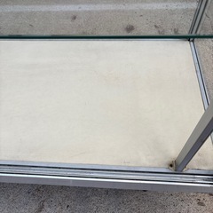 ガラス製ショーケース  横型  飾り棚の画像