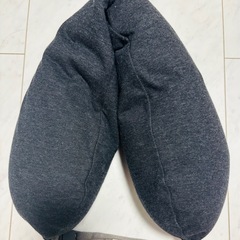 無印良品フィットするネッククッションの画像