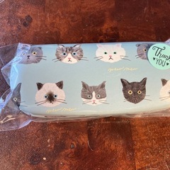 【新品未使用】猫
柄のメガネケースの画像