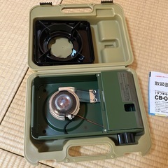 Iwatani 岩谷 カセットコンロ　ケース付き（ガス缶2.5本付き）の画像