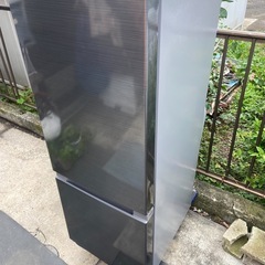 【23区近隣配送設置無料 】 H868超美品 HITACHI 2023年製 154L 冷蔵庫 シルバー系  の画像