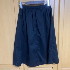 S　色抜け有り　GU スカートの画像