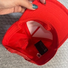 マリオのキャップ帽の画像