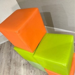 キッズスペース用の椅子【5個セット】の画像