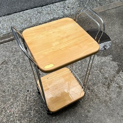 キャスター付きワゴンの画像