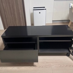 テレビ台の画像
