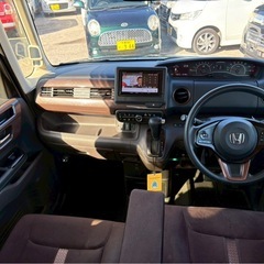【支払総額35万円】h31年式ホンダセンシングNBOX2トーンカラー車検付き即日納車ok機関良好 修復歴無し フルセグTV Bluetooth 両側パワスラ の画像