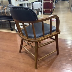 ACME Furniture ( アクメファニチャー ) の OAKS ARM CHAIR ブラック アームチェアをご紹介！トレジャーファクトリーつくば店の画像