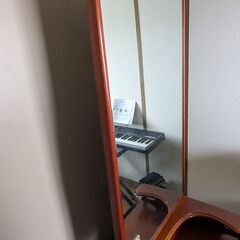レトロ 木製ドレッサー（鏡付き）ヴィンテージスタイル 化粧台の画像