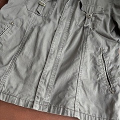 ミリタリージャケットの画像