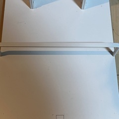 ダイソンスタンドの画像