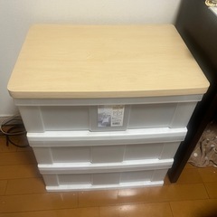 【受け渡し者決定】3段チェスト　衣装ケースの画像