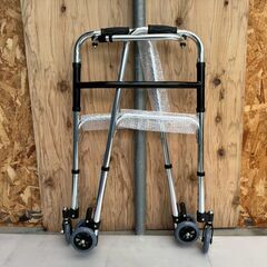 【未使用品】歩行器の画像