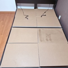 ベッドフレーム(ダブルサイズ)の画像