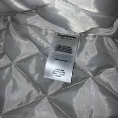 美品　supreme ジャケットの画像