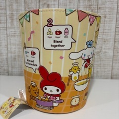 【新品未使用】サンリオ　ダストボックスの画像
