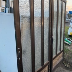アルミサッシ 玄関引き戸2枚組の画像