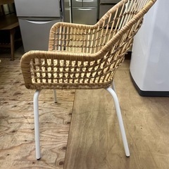 おすすめ商品!! IKEA ニルソーヴェ チェア ダイニングチェア 籐の椅子 クッション付き!! 廃盤商品 の画像
