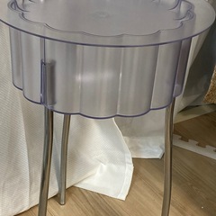 IKEA　サイドテーブルの画像