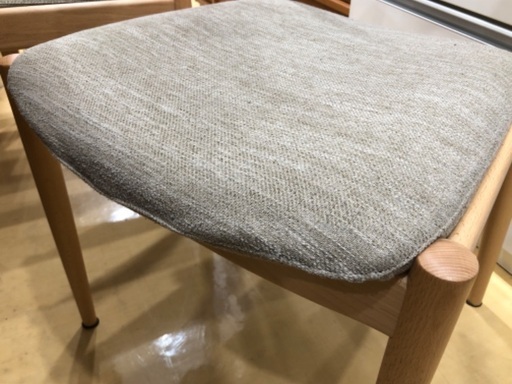 【軽トラック貸出サービス有】ニトリ　ダイニング３点セット　キズ•毛羽立ち有　ベージュ　DT 4LEG